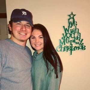 Meet your Posher, Troy